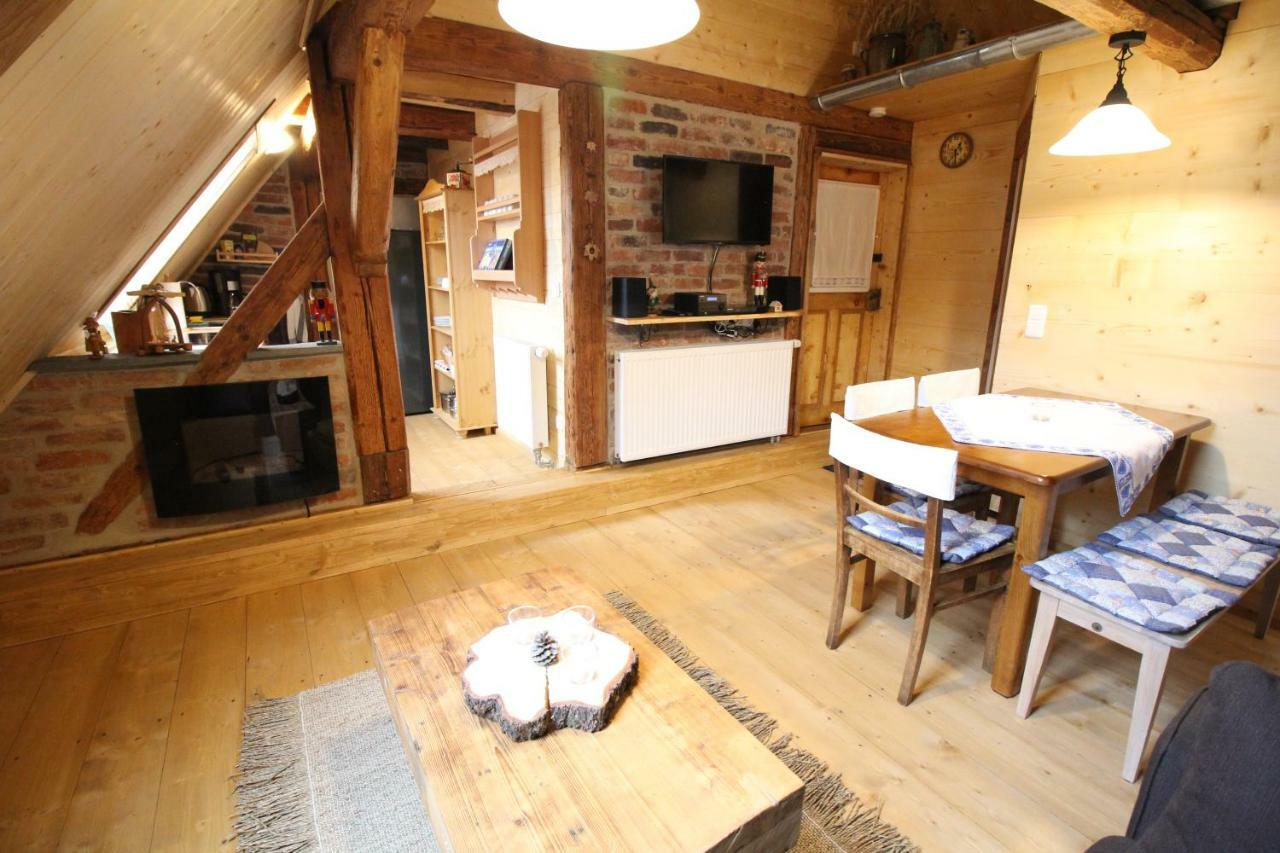 Ferienhaus Anno Dazumal, Wie Zu Opa'S Zeiten Klingenthal Kültér fotó
